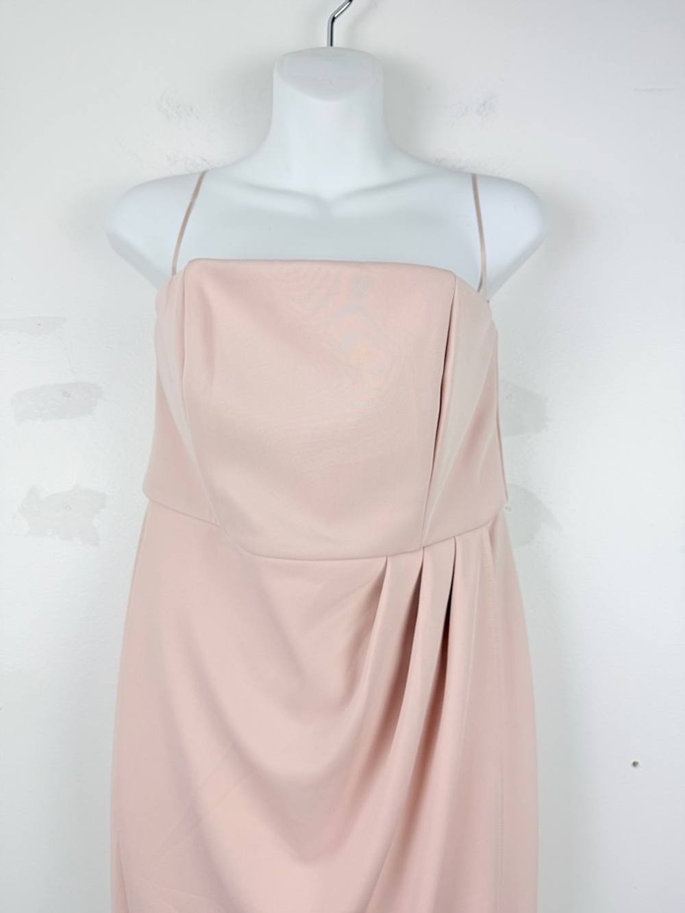NWT Showpo Blush Pink Draped Maxi Dress Formal Wedding Guest Prom Size 8 - Picture 4 of 7